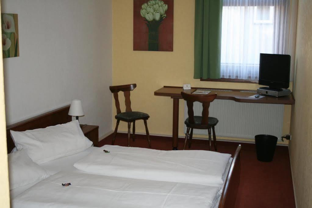 Landgasthof & Hotel Krone Eischleben Ichtershausen المظهر الخارجي الصورة
