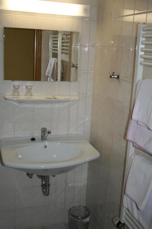 Landgasthof & Hotel Krone Eischleben Ichtershausen المظهر الخارجي الصورة