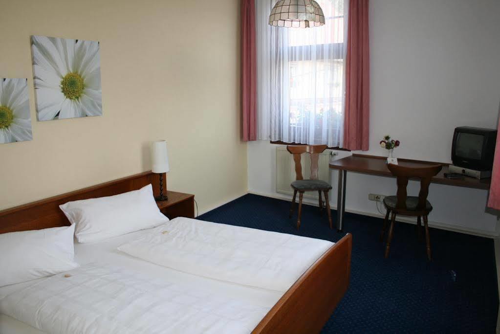 Landgasthof & Hotel Krone Eischleben Ichtershausen المظهر الخارجي الصورة